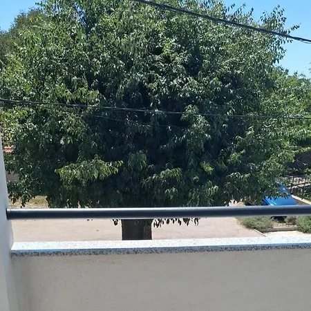 Kuca Za Odmor Dinko, Sucici, *